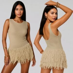 NWT Elegant Apricot Crochet Knit Fringed Hem Mini Dress Sz M